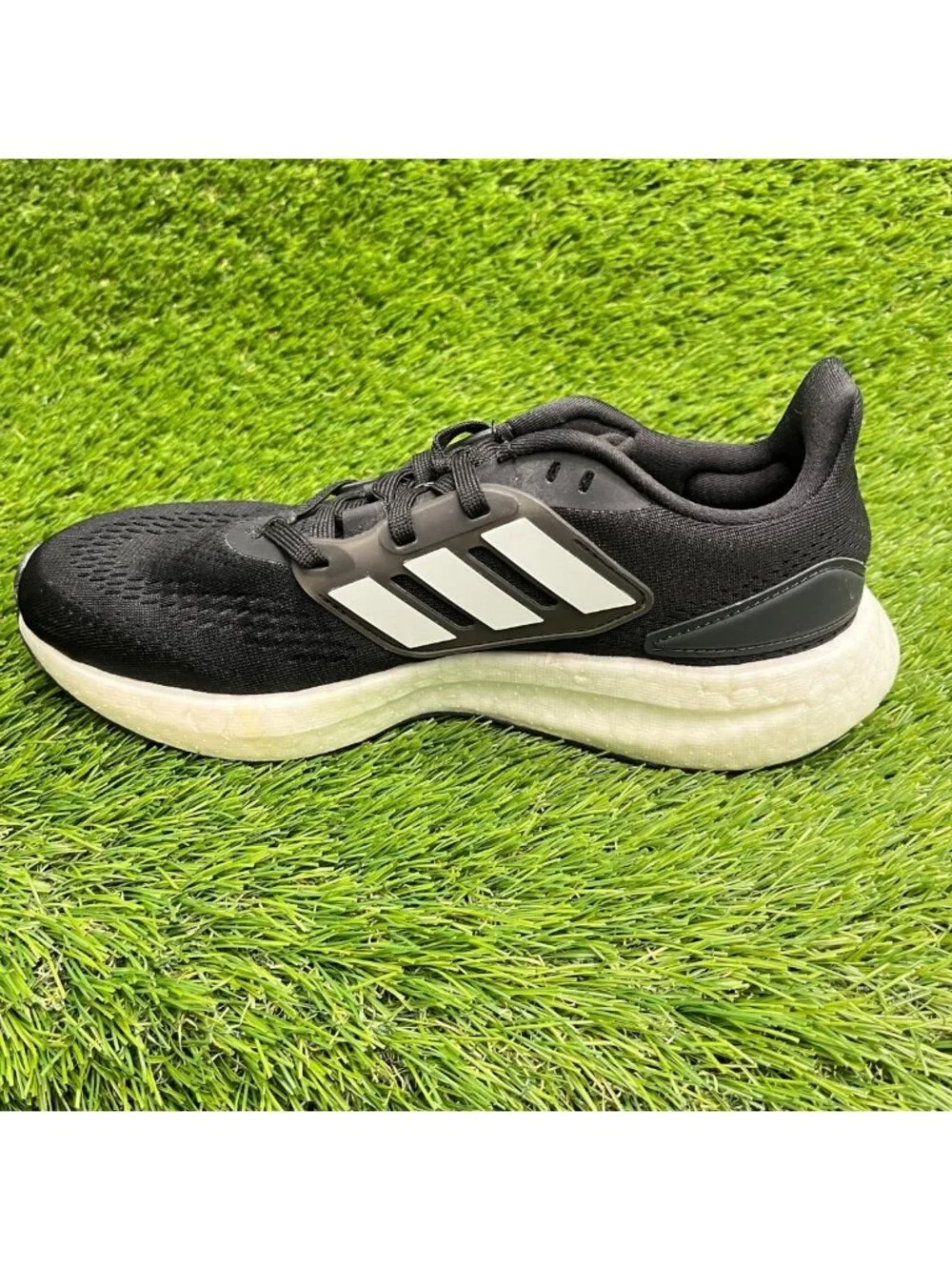 Adidas PureBoost 22 Mens Size 6 Black White Athletic Running Shoes Sneakers